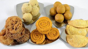 festival dishes