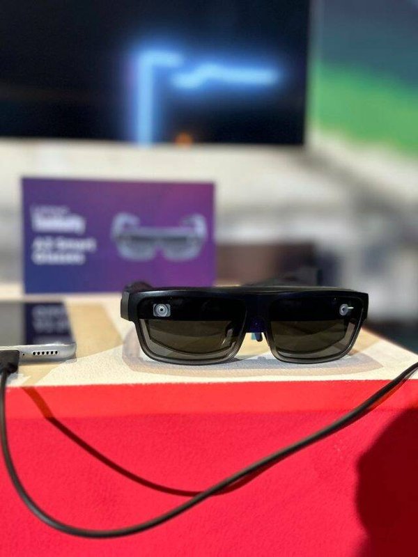 लेनोवो थिंकरियलिटी A3