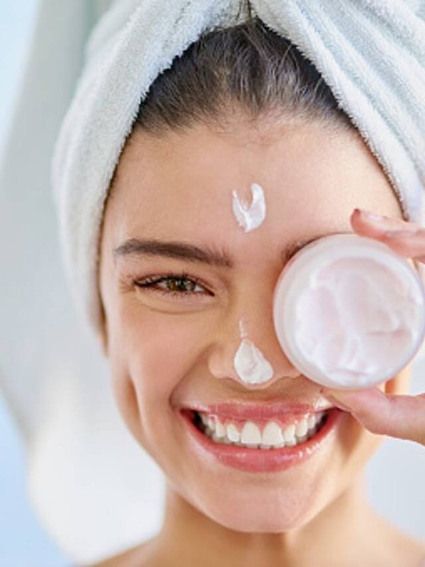 istockphoto-883019542-170667a (1)