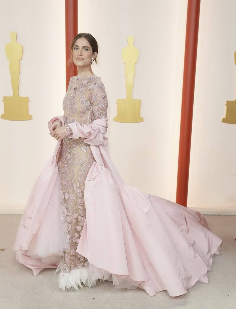 Fashion at Oscars 2023: allison williams