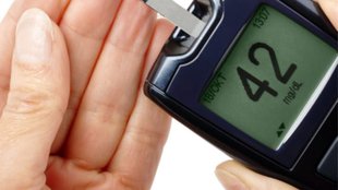 Blood sugar less than 40 mg/dL,hypoglycemia,hypoglycemia symptoms