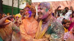 मनीष सिसोदिया की पुरानी तस्वीर शेयर कर AAP नेता बोले-उनके बिना सब सूना लग रहा है, आये ऐसे कमेंट