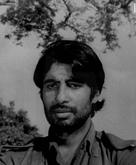 interesting story of film saat Hindustani
