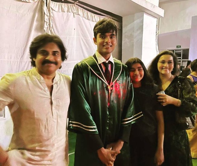 Renu - Pawan Kalyan