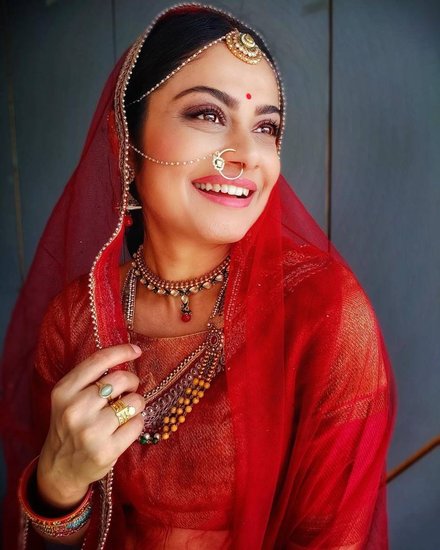 Who is Toral Rasputra