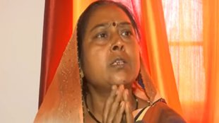 Akanksha Dubey Mother