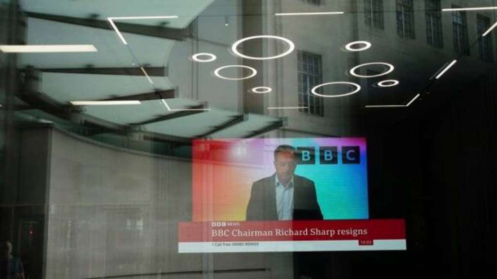 BBC CHAIRMAN RESIGN