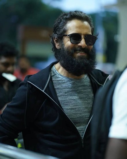 chiyaan vikram thangalaan
