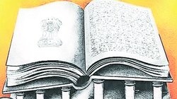मुकेश भारद्वाज का कॉलम बेबाक बोल: पोथी छोड़ी लोकतंत्र मुआ