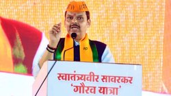 “हमारी सरकार आई तो अजीत दादा चक्की पीसिंग, पीसिंग…”-देवेंद्र फडणवीस का पुराना वीडियो शेयर कर लोग ऐसे ले रहे मजे