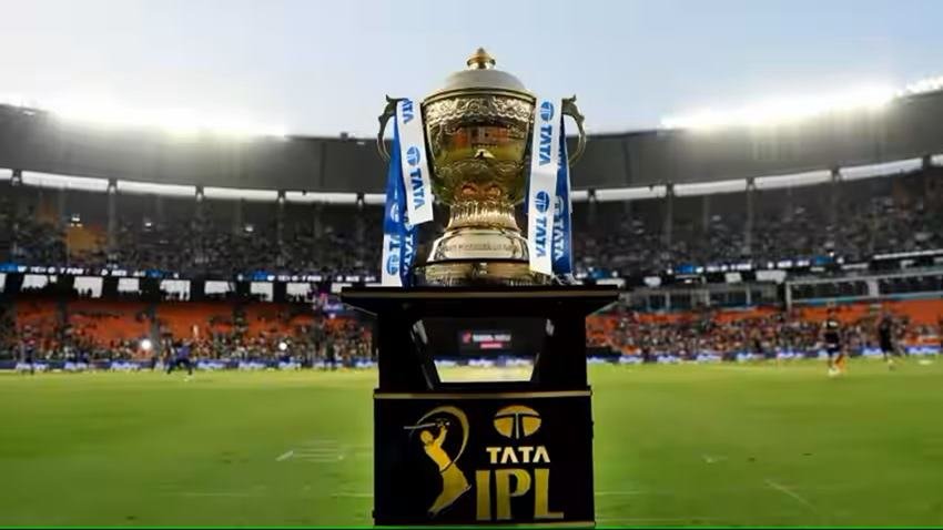 IPL 2023 Trophy