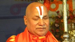 जो गलत नजर से देखे तो उसकी आंख निकाल लो-जगद्गुरु रामभद्राचार्य का वीडियो हो रहा वायरल, बोले- मुकदमा मैं देख लूंगा