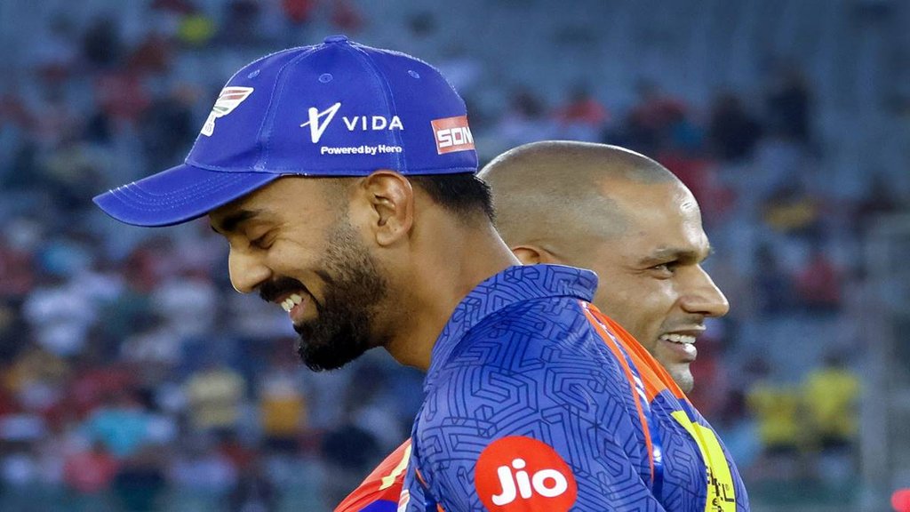 Lucknow super giants nine bowler doing bowling Lucknow super giants nine bowler doing bowling