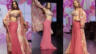 Malaika Arora Stunning Look on Ramp
