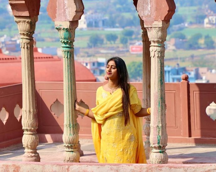Mohena Kumari