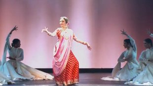 Neeta Ambani II Mukesh Amabani II Viral Video