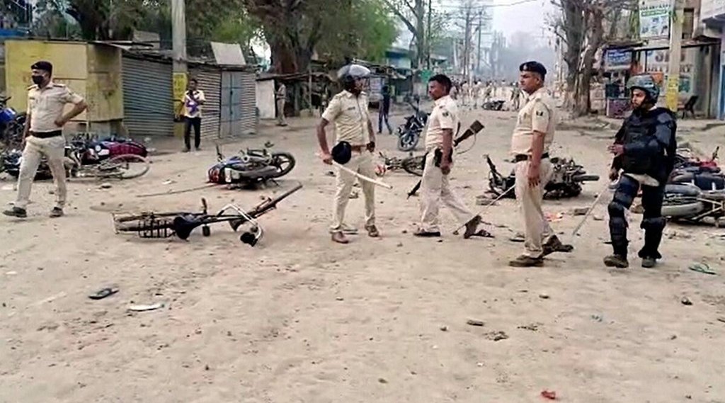 Patna Hinsa| Sasaram Hinsa Tejashwi Yadav| Tejashwi Yadav|