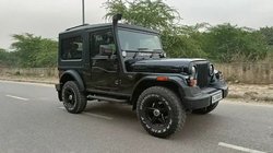 Mahindra Thar आधी से कम कीमत पर मिल रही है यहां, शोरूम से खरीदने पर खर्च करने होंगे 10 लाख
