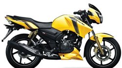 TVS Apache RTR 160 पसंद है ? तो यहां जान लीजिए 30 हजार में इसे खरीदने के इस ऑफर की डिटेल