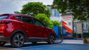 Statiq EV charging stations HPCL petrol pumps । HPCL Statiq partnership । EV Charging Station HPCL