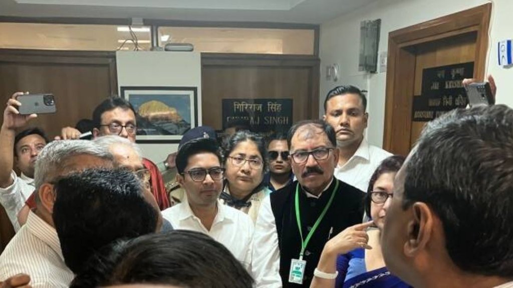 TMC | Giriraj Singh |
