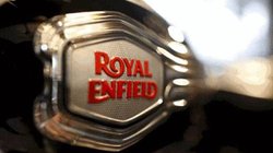 Royal Enfield से लेकर KTM तक, अप्रैल में लॉन्च कर सकती हैं नई बाइक, पढ़ें डिटेल