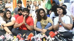 Wrestlers Protest: बृजभूषण शरण सिंह को जेल में देखना चाहते हैं पहलवान, FIR दर्ज होने के बाद भी जारी रहेगा धरना