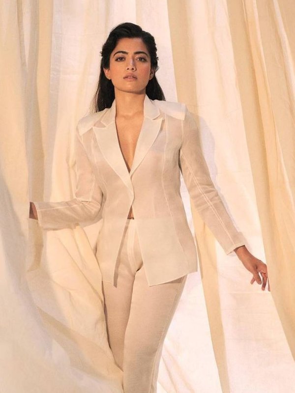 RASHMIKA MANDANA HOT LOOK