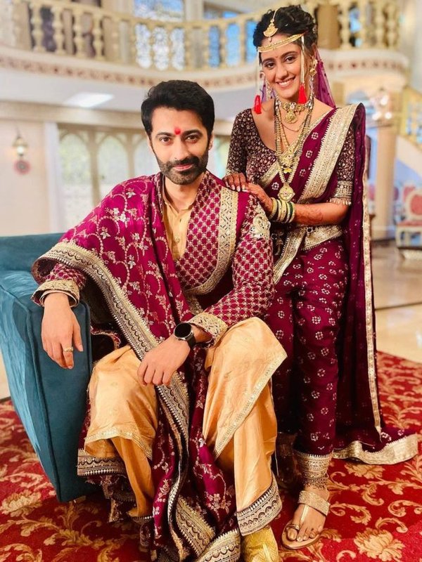 SAI AND SATYA WEDDING LOOK VIRAL