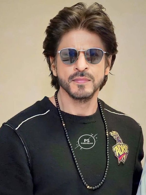 SHAH RUKH KHAN AND OTHER CELEBS LOST THEIR FATHER IN YOUNG AGE