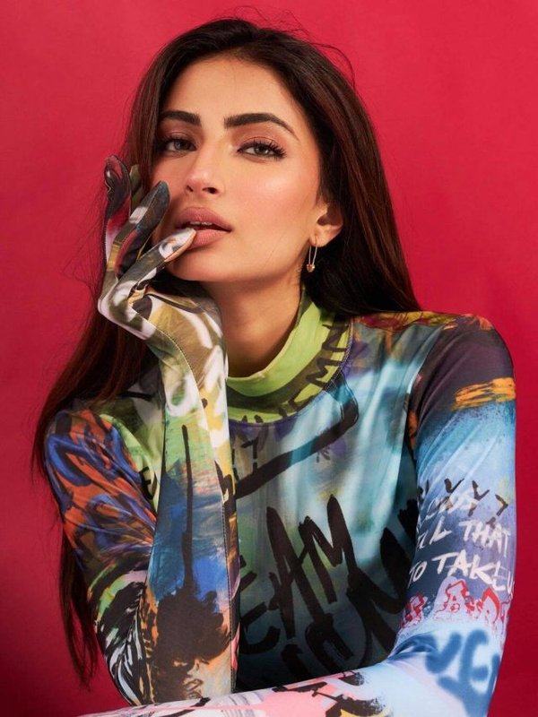 पलक तिवारी क्रॉप टॉप