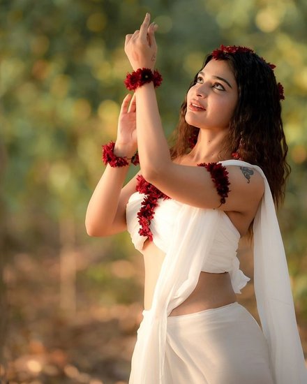 Dharsha Gupta latest pics