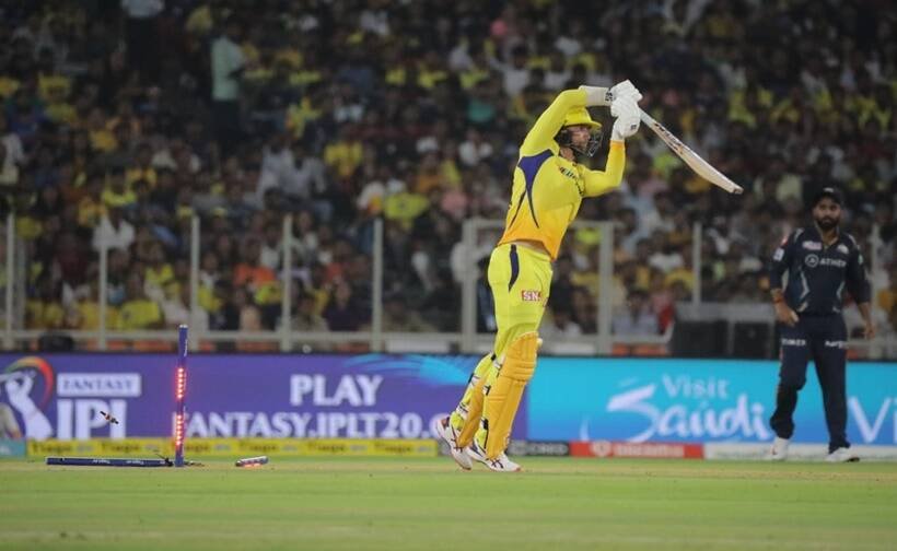 MS Dhoni