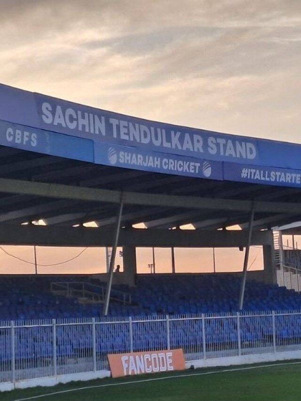 सचिन तेंदुलकर (2)