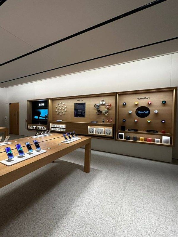 एप्पल स्टोर दिल्ली