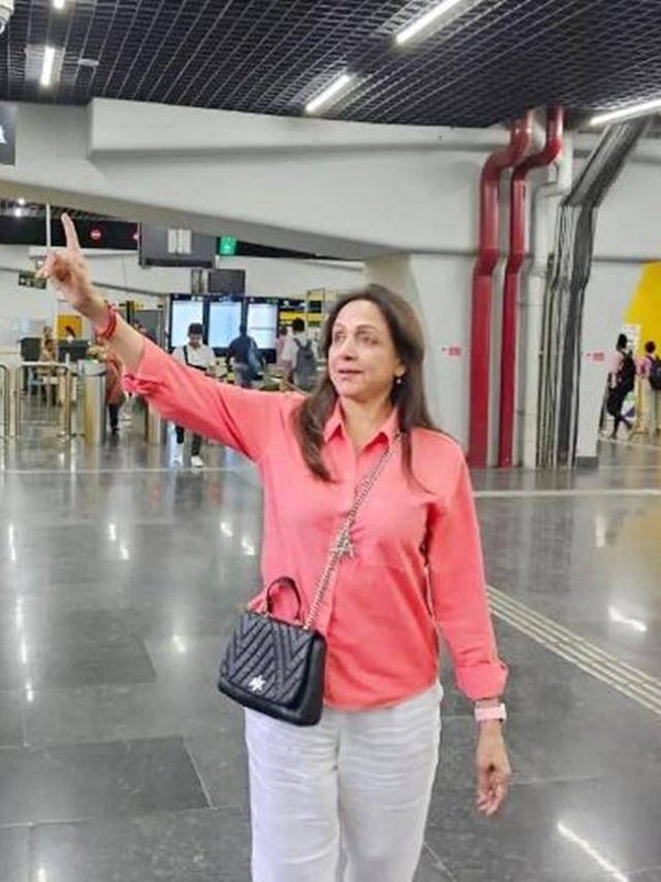 हेमा-पोस्टर