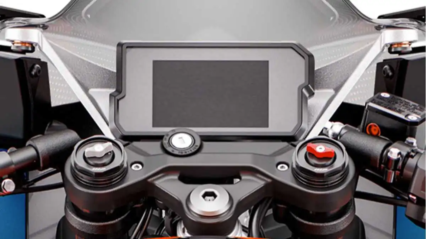 Equipment and features