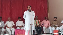 Karnataka Assembly Election 2023: कांग्रेस में शामिल हुए पूर्व डिप्टी सीएम लक्ष्मण सावदी, टिकट नहीं मिलने पर छोड़ी थी BJP