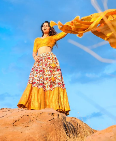 इन सभी फोटोज को सोनाली ने इंस्टाग्राम पर अपलोड किया है।