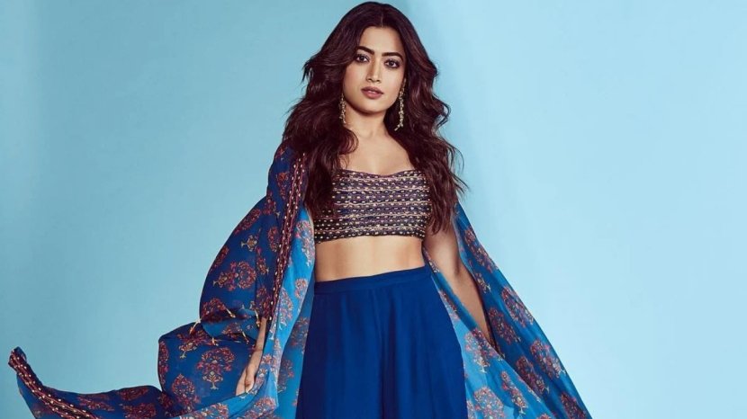 लेकिन क्या आप जानते हैं कि रश्मिका ने अपने करियर में ऐसी कई फिल्में करने से इनकार कर दिया था. जो सुपरहिट रही।