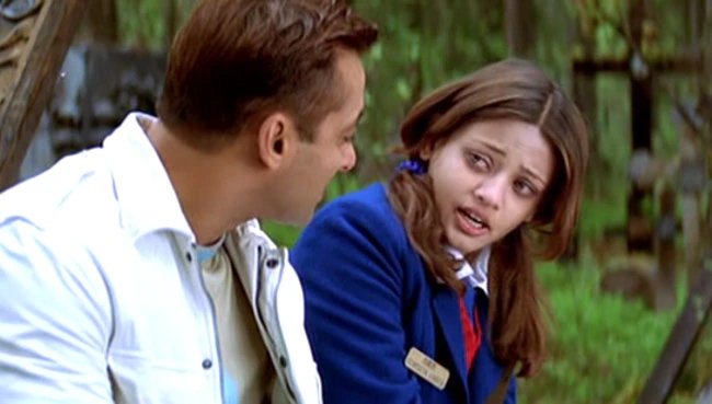 बॉलीवुड के बड़े सितारों के बावजूद फिल्म दर्शकों को आकर्षित करने में असफल रही।