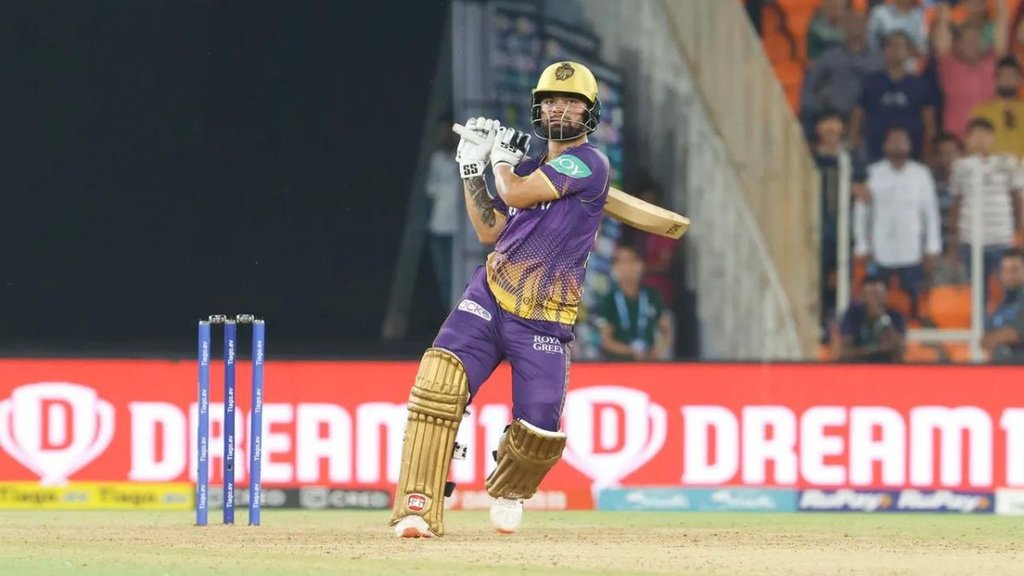 rinku singh SIXES RECORD