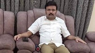 Santro Ravi।