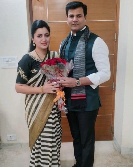 Navneet Kaur - Ravi Rana