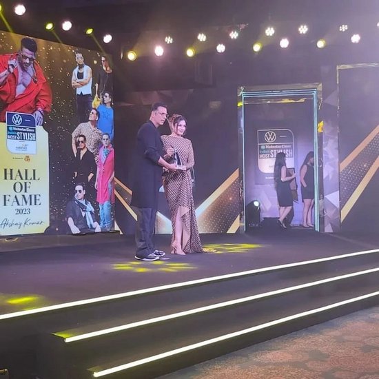 raveena tandon and akshay kumar controversy