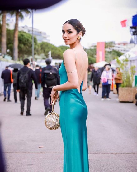 manushi chhillar bold photos