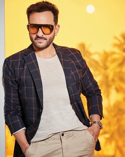 Saif Ali Khan kareena kapoor love story