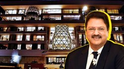 Ajay Piramal: मुकेश अंबानी के इस रिश्तेदार की नेटवर्थ ढाई खरब रुपये; 450 करोड़ के घर में 3 बेसमेंट, सबमें अलग-अलग सुविधाएं