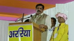 ‘मैं दोषी हूं तो फांसी पर चढ़ा दो…’ जेल से बाहर आते ही विपक्षियों पर बरसे आनंद मोहन, कहा- मेरे बारे में जानना है तो लाल कृष्ण आडवाणी से पूछिए