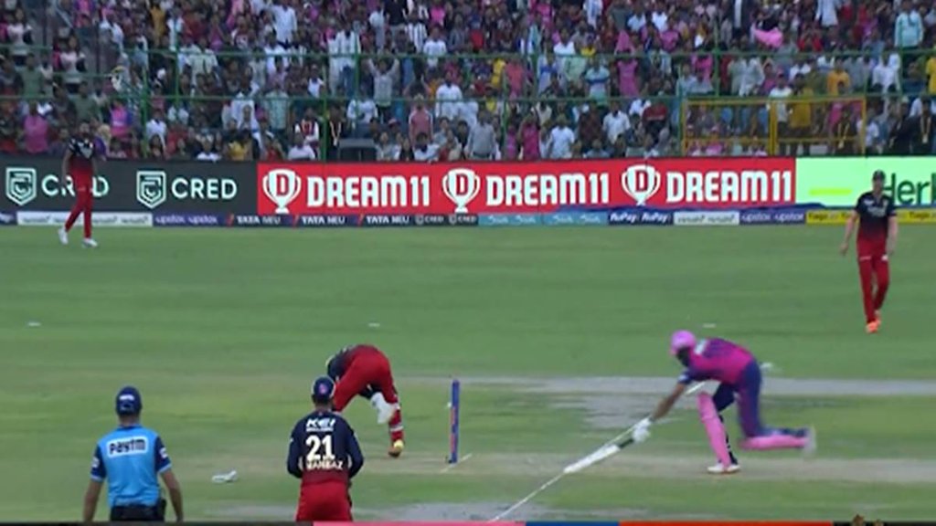 IPL 2023 | RCB vs RR | Sanju Samson | Faf du Plessis | Glenn Maxwell | MS Dhoni | Anuj Rawat | R Ashwin |